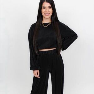 Timing Black Ribbed Women's Blouse